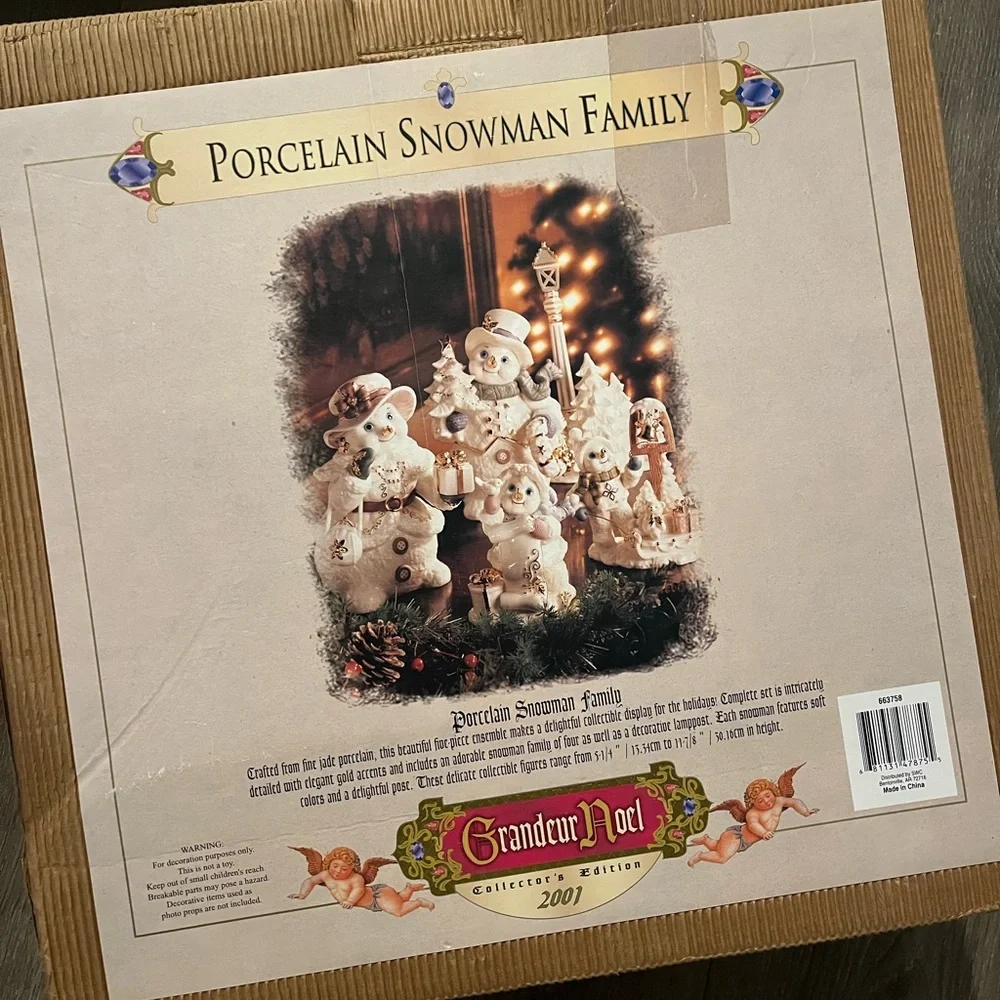 Grandeur Noel Porcelain Snowman Family Figurines Set 2001 Collector’s Edition